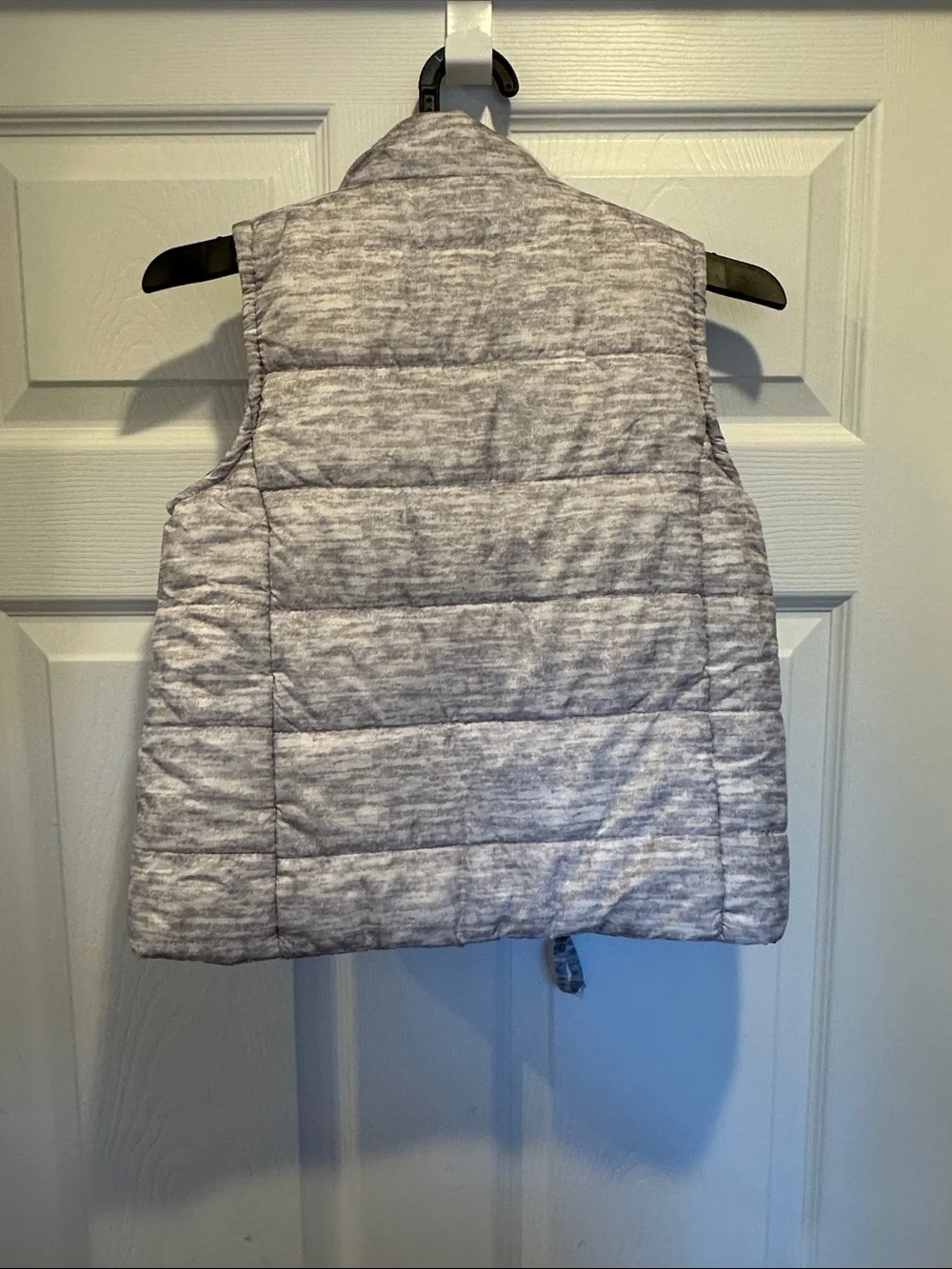 Birch & Stone Girls' Light Gray Quilted Puffer Vest - Heathered